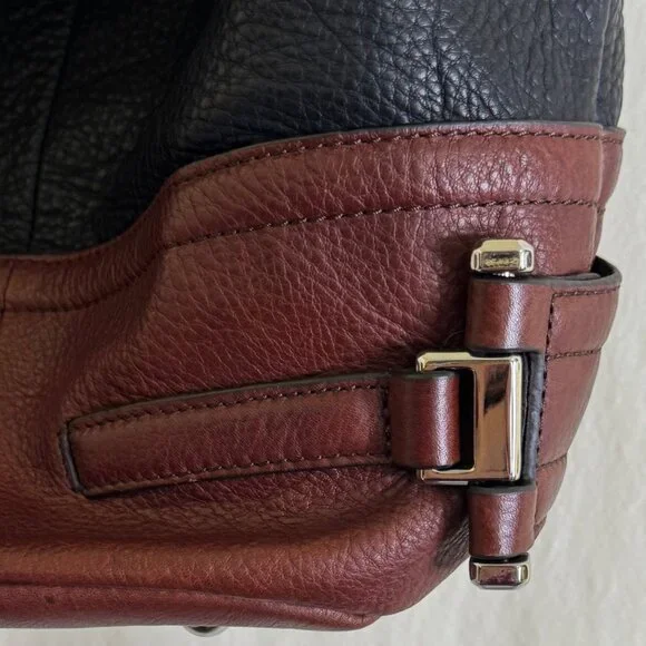 B. Makowsky Mahogany Brown & Black Pebble Leather Shoulder Bag Purse & Dust Bag - Picture 10 of 12